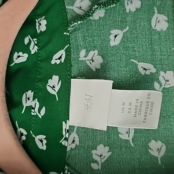 Ditsy flowers - Picture 2 of 3